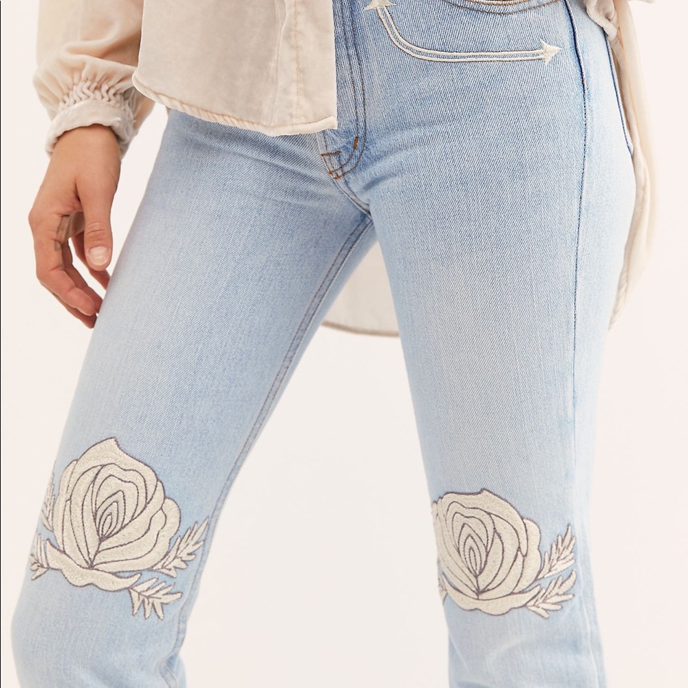 Bliss and Mischief Song of the West Jeans NWOT